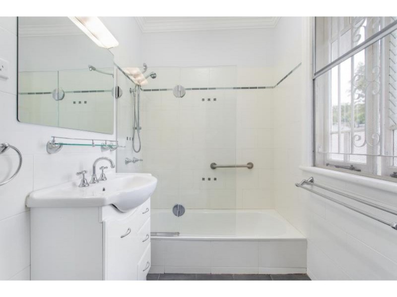 13 Lamington Street, The Range QLD 4700